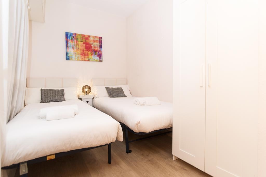 Apartment Bright Sagrada Familia Barcelona Szoba fotó